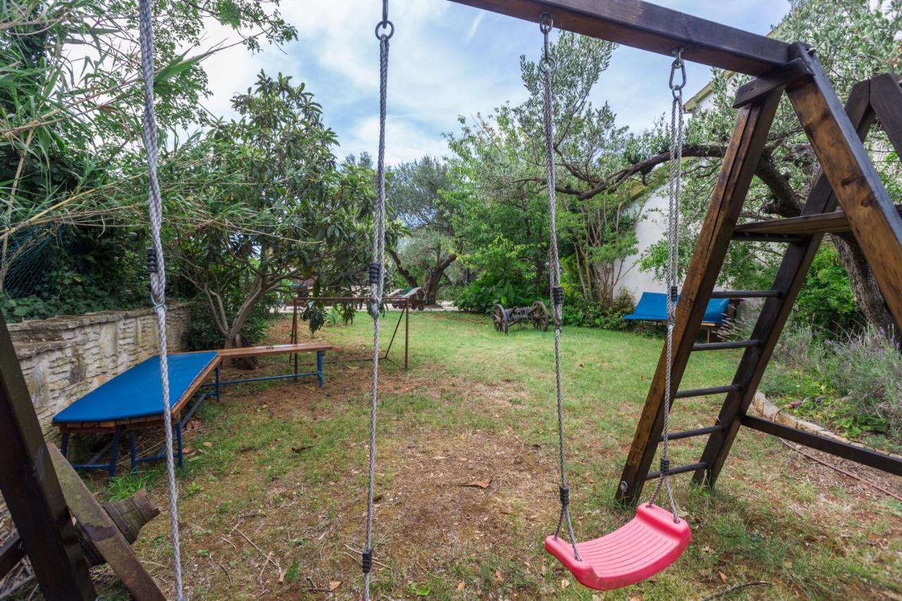 Vila Renata Pula Exteriör bild