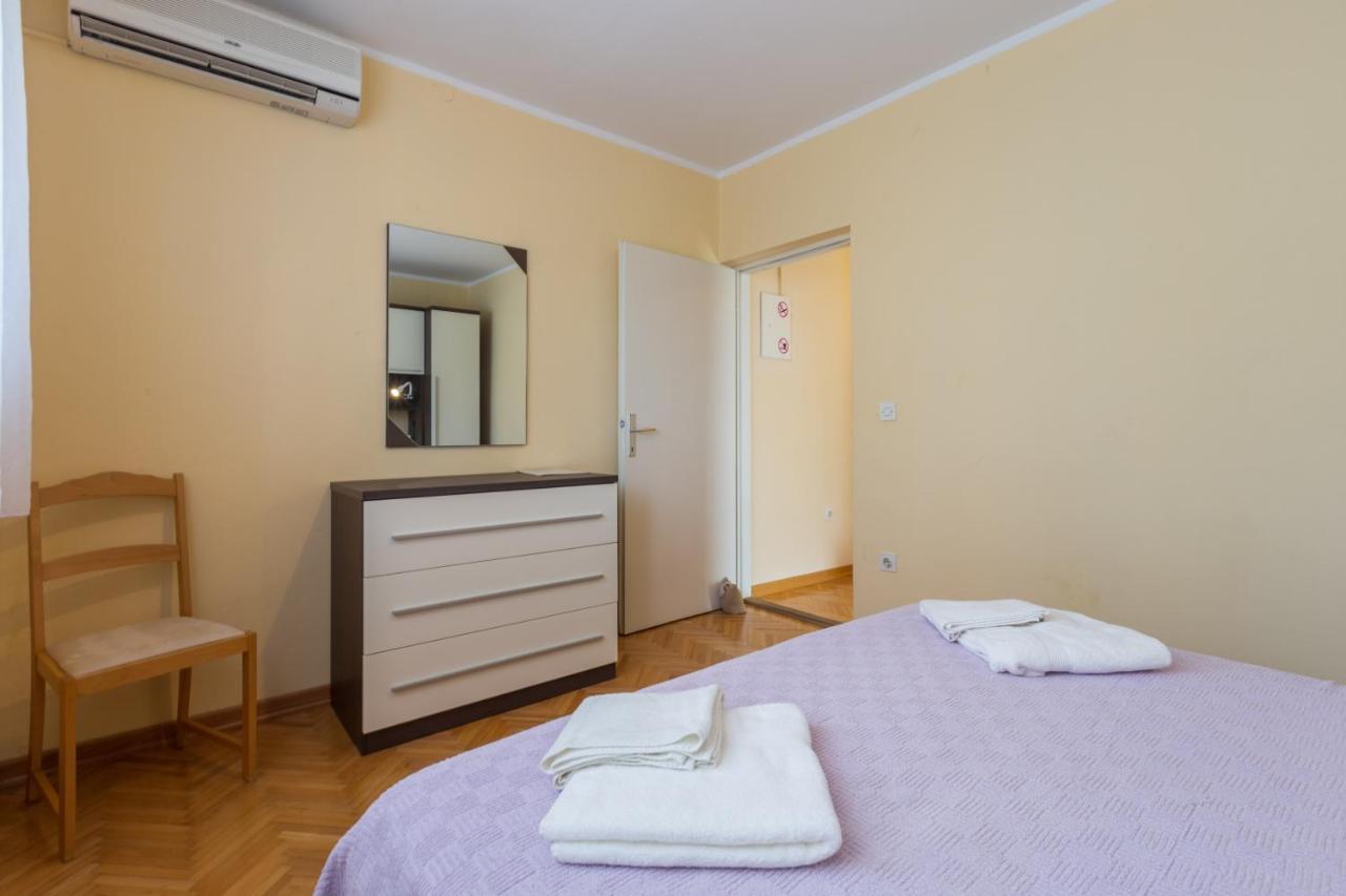 Vila Renata Pula Exteriör bild