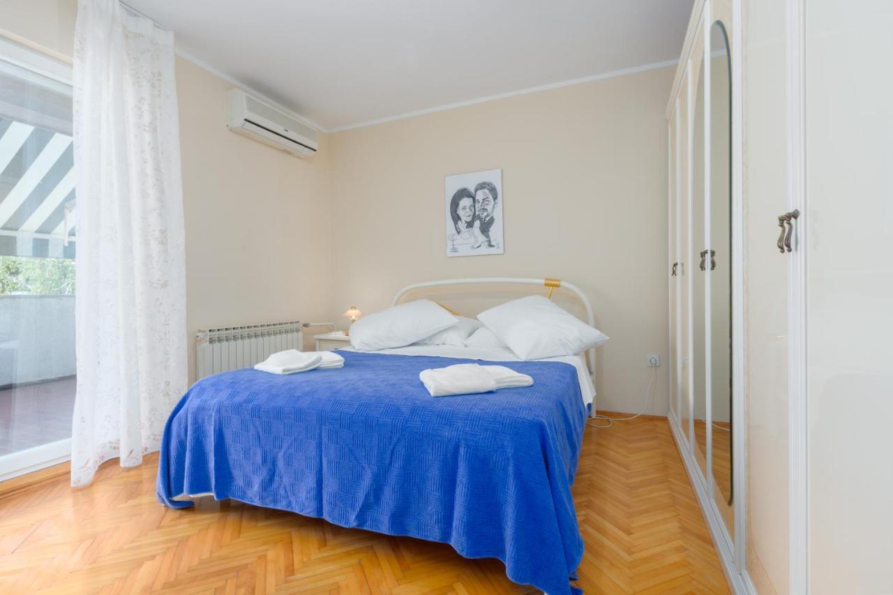 Vila Renata Pula Exteriör bild